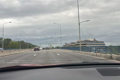 foto incredibil am zburat pe dn1 paradox socant in traficul din nordul bucurestiului unde sute de politisti si jandarmi fac poteca pentru oficialii de la summitul b9 6a049f274de06