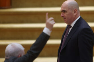 live text motiunea de cenzura anti bolojan ziua decisiva care e atmosfera la psd pnl si usr cu mai putin de ora inainte de inceperea votului 69f9a088c7430