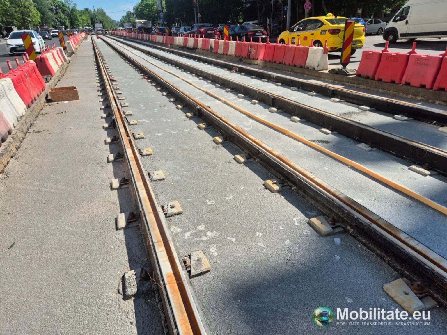 modernizarea sinelor de tramvai de pe bd chisinau pe ultima suta de metri constructorul face pregatiri pentru construirea peroanelor statiei pictor harlescu 6a09d81c52218