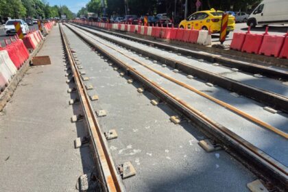 modernizarea sinelor de tramvai de pe bd chisinau pe ultima suta de metri constructorul face pregatiri pentru construirea peroanelor statiei pictor harlescu 6a09d81c52218