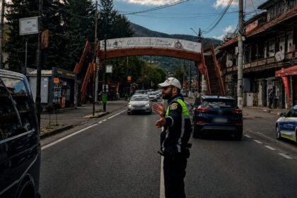 trafic bara la bara pe sosele la intrarile in bucuresti bonus pe iuliu maniu se fac si lucrari la termoficare si se circula pe o singura banda 69f760dca038f